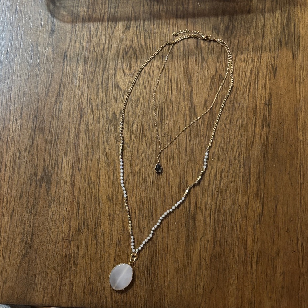 Gold Tone and Light Purple Stone Beaded Necklace